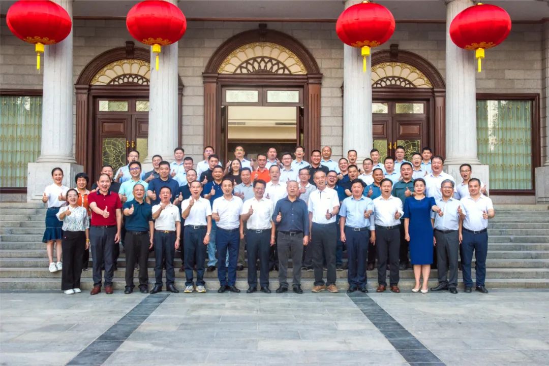 威華集團助力“我的家鄉(xiāng)我建設”平遠縣熱柘鎮(zhèn)鄉(xiāng)賢回鄉(xiāng)考察活動順利舉行！